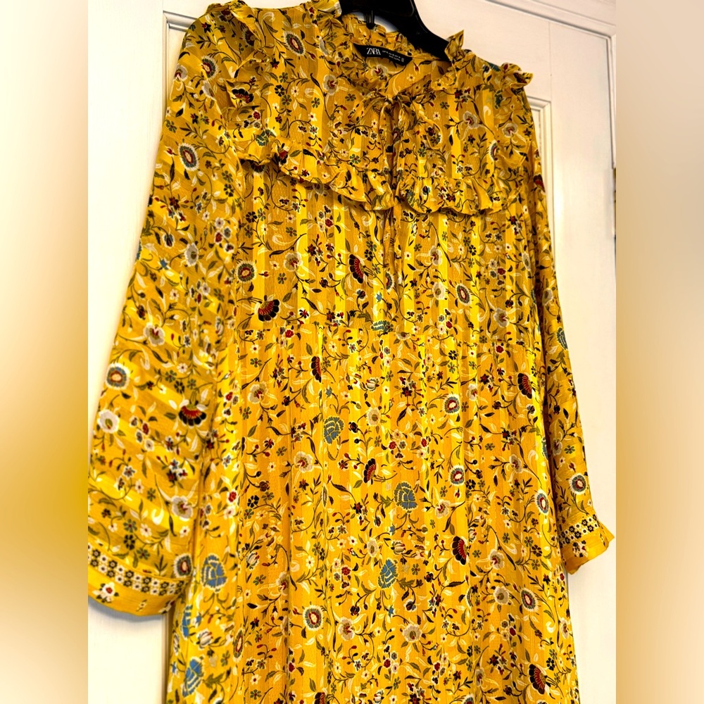 Zara Yellow Floral Ruffle Dress - Picture 2 of 6